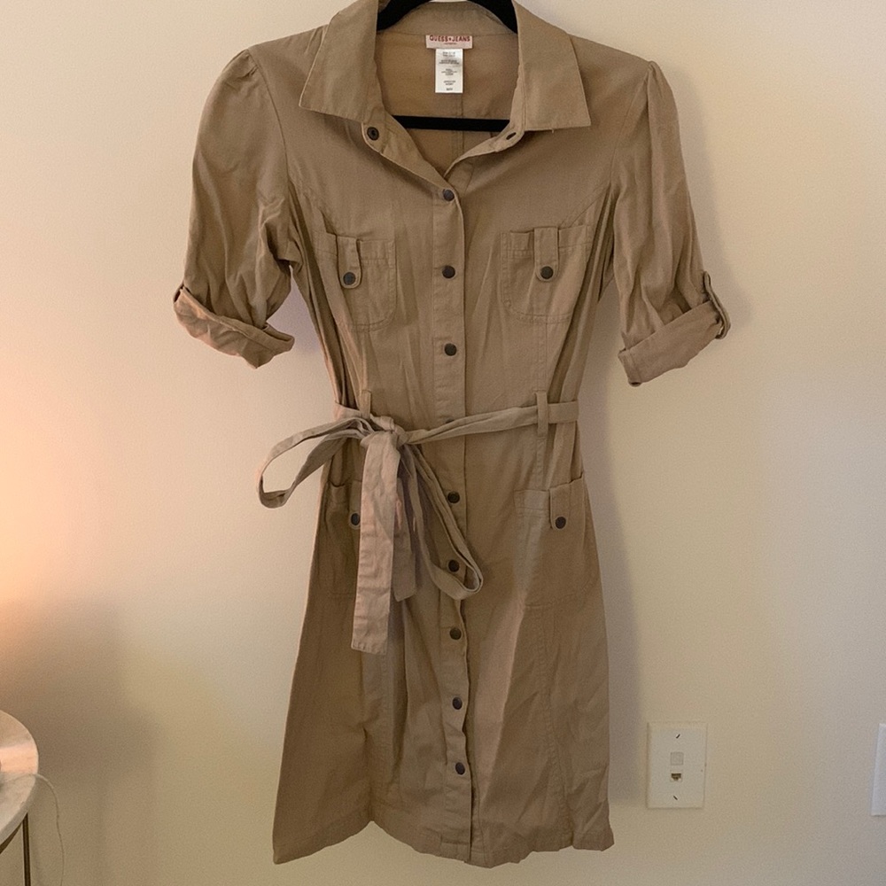 Khaki Dress.- medium Guess Jeans